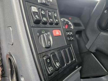 Scania R440 6x2 MANUAL / FULL AIR